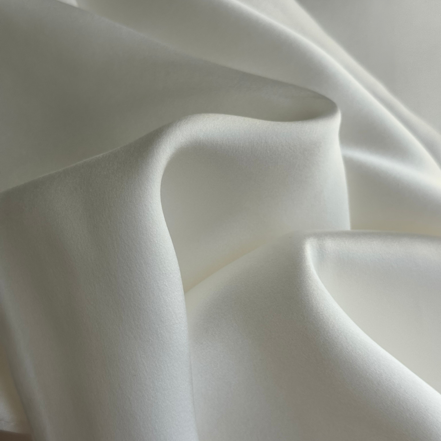 Наволочка з шовку Mulberry – кольору слонової кістки